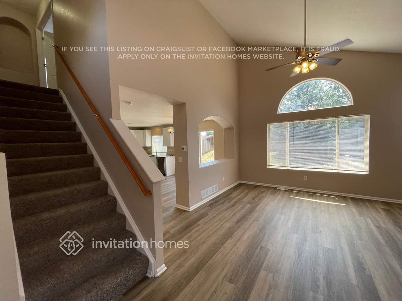 5207 Creek Way - Photo 2 of 16