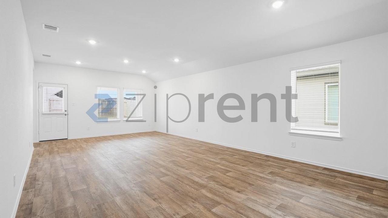 31306 Bentley Glen Ln - Photo 7 of 18