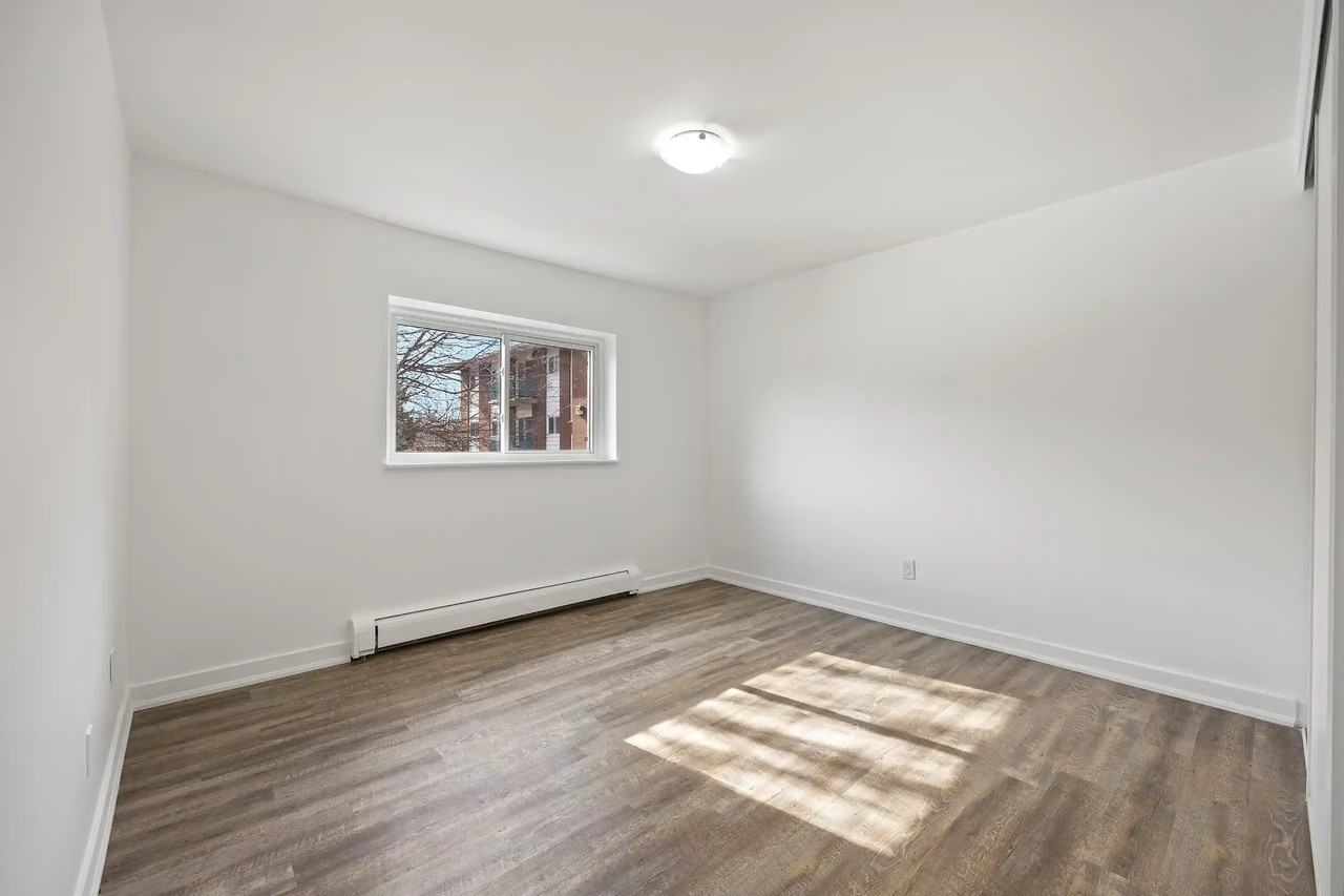195 Lindsay Street Townhouses - Photo 5 of 7