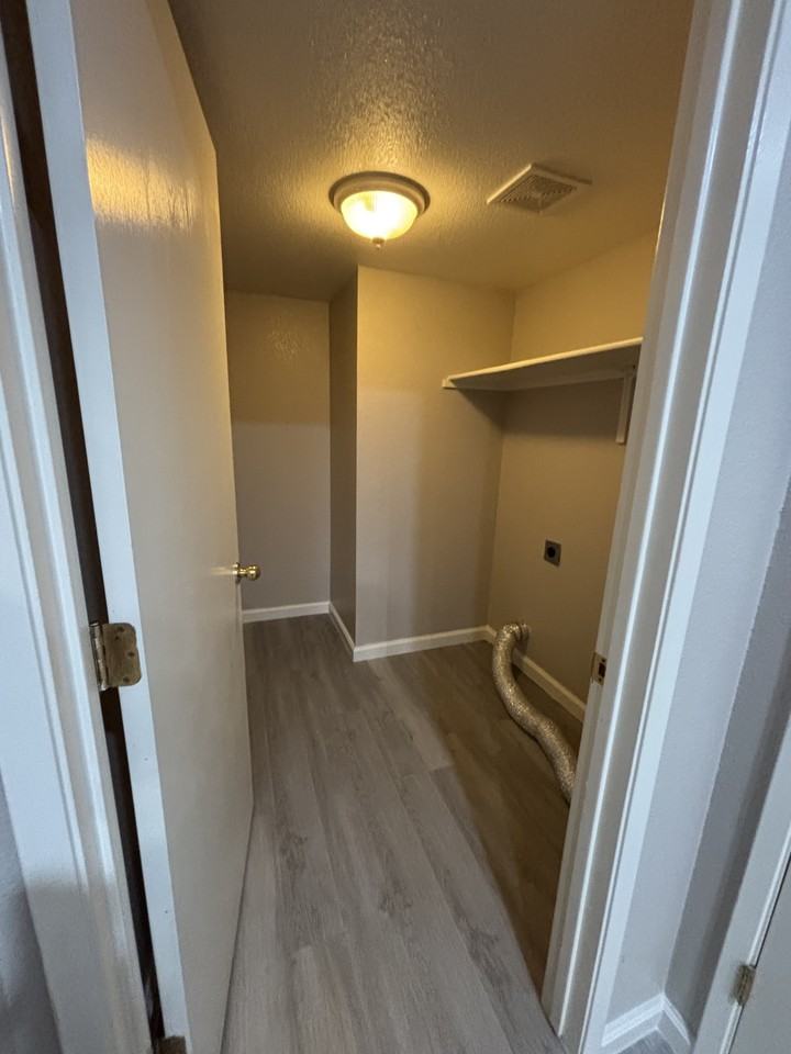3196 Puffin Circle - Photo 6 of 8