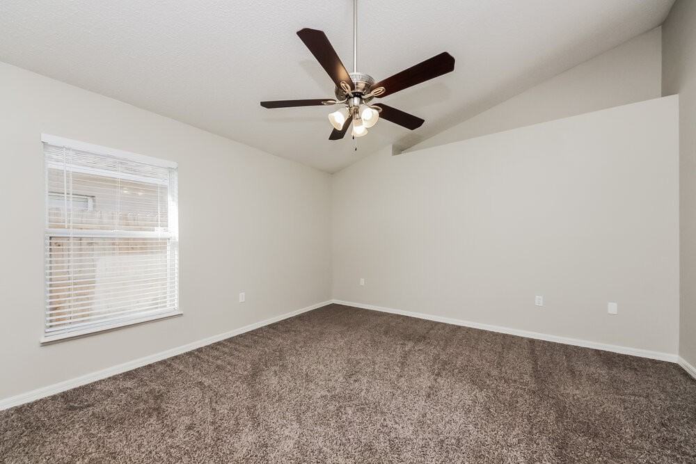2923 Elbib Dr - Photo 7 of 16
