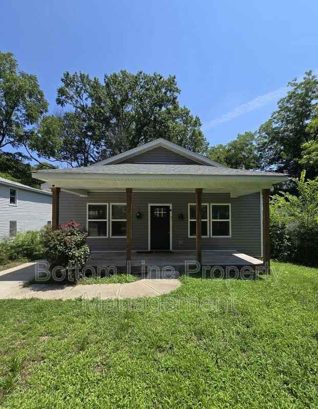 51 Hawthorne St Sw - Photo 4 of 24