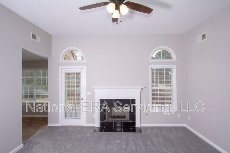 132 Chariot Dr - Photo 3 of 12