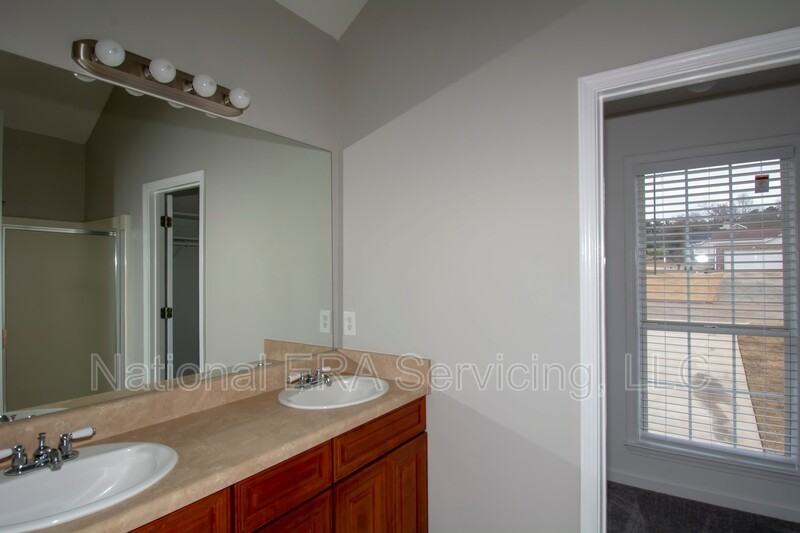 132 Chariot Dr - Photo 6 of 12