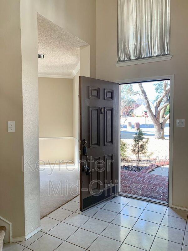 2320 Kittyhawk Dr - Photo 3 of 28