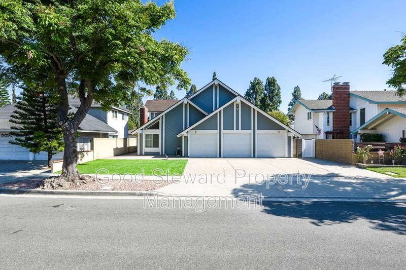 2556 E Elsiena Way - Photo 2 of 31