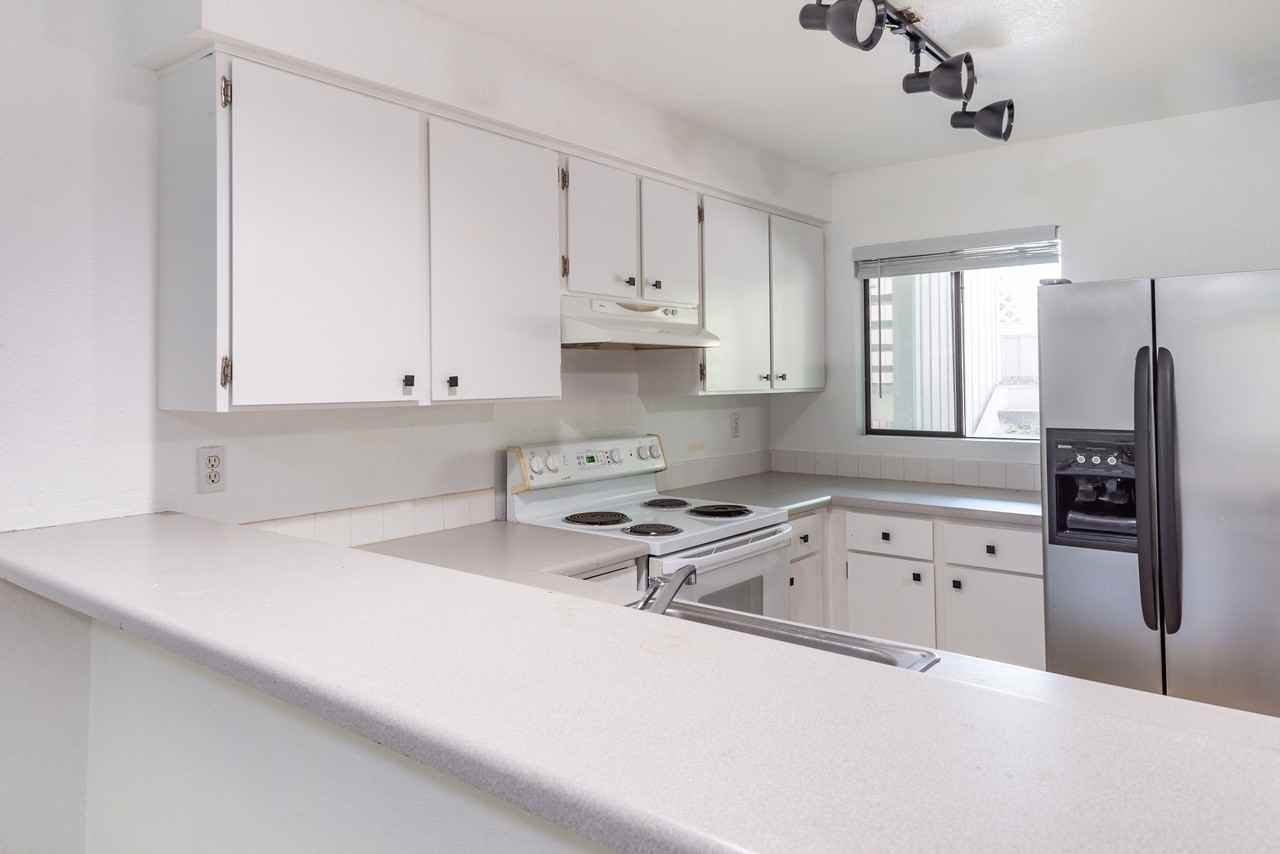 25131 98th Place South - Photo 5 of 12