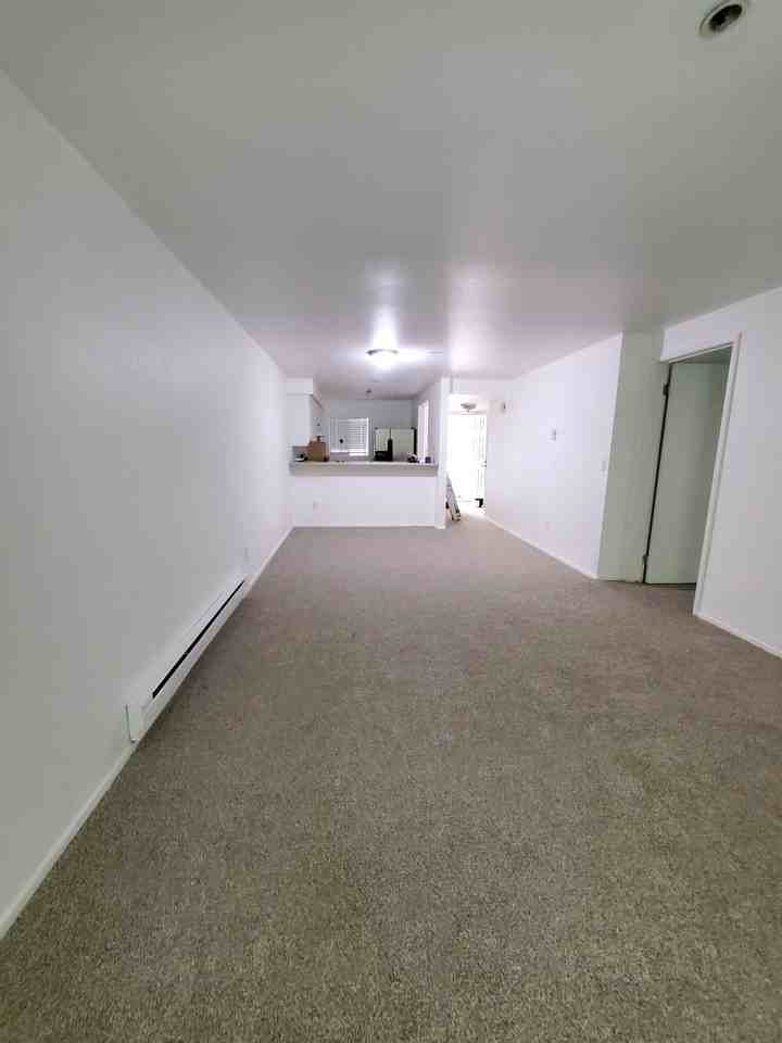 25131 98th Place South - Photo 3 of 12