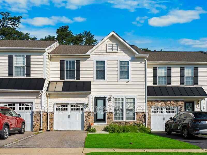 7550 Maiden Head Dr - Photo 2 of 40