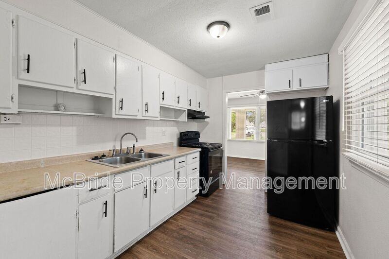 510 Laney Walker Blvd - Photo 6 of 22