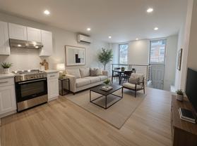 1934 Green St #1R - Photo 1 of 1