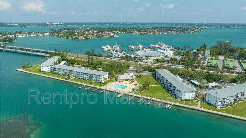 771 John Ringling Blvd #F24 - Photo 3 of 18