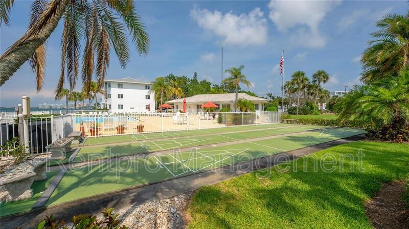771 John Ringling Blvd #F24 - Photo 5 of 18