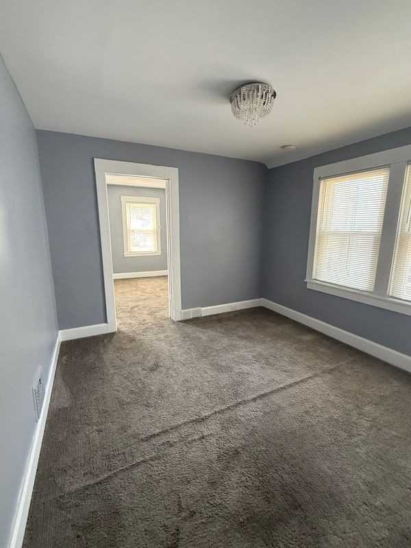 146 Greene St ##2nd - Photo 5 of 9