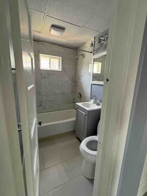 146 Greene St ##2nd - Photo 7 of 9