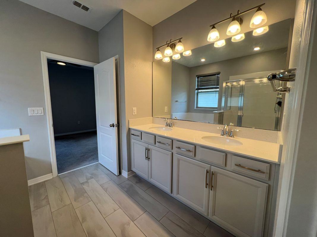 321 Evertree Loop - Photo 3 of 9