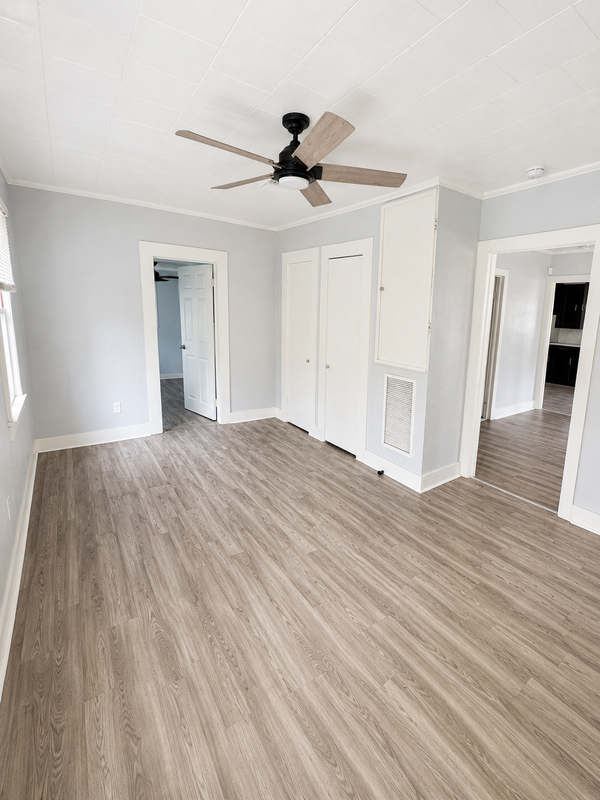 205 Jimmie St - Photo 5 of 10