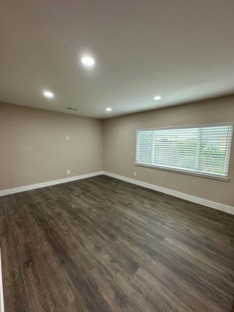 111 Francisco Villa Dr - Photo 3 of 14