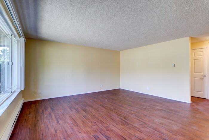 4811 Se Boardman Ave #18 - Photo 4 of 16