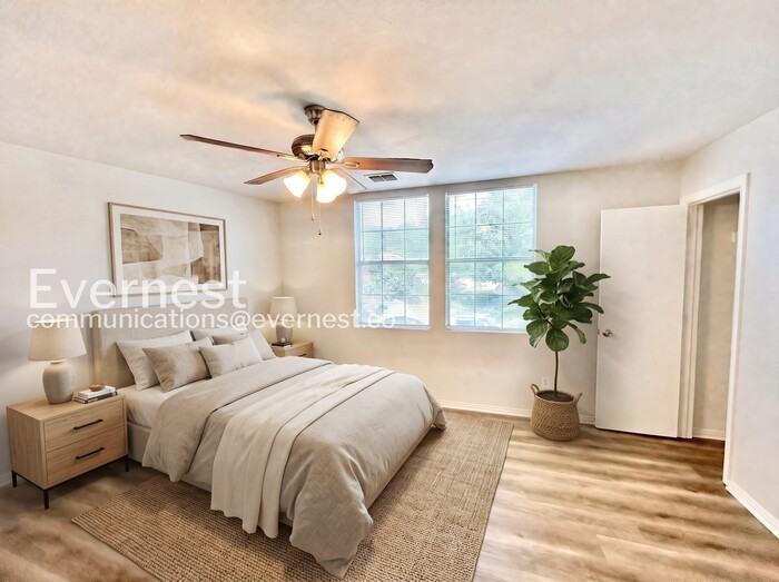 230 Creek Cove Dr - Photo 3 of 23