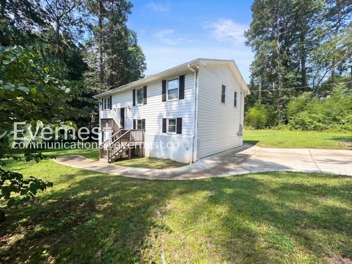 3815 Cumberland Way - Photo 2 of 28