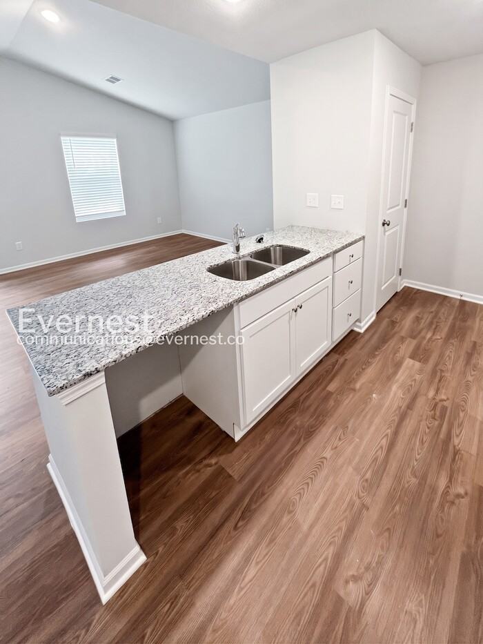 6911 Bellefontaine Ave - Photo 5 of 20