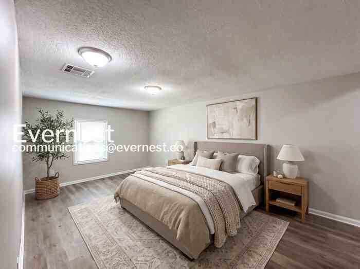 3333 Leschallas Dr - Photo 4 of 26