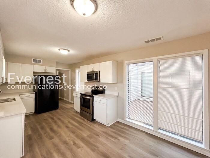 3333 Leschallas Dr - Photo 6 of 26