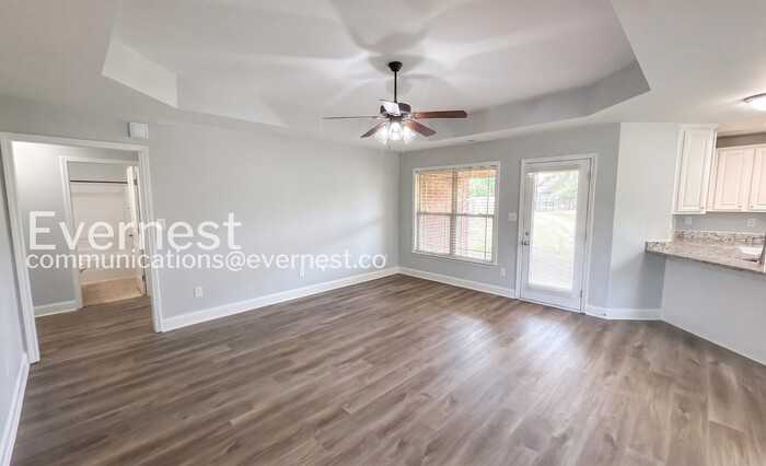 24728 Silent Spring Dr - Photo 3 of 29