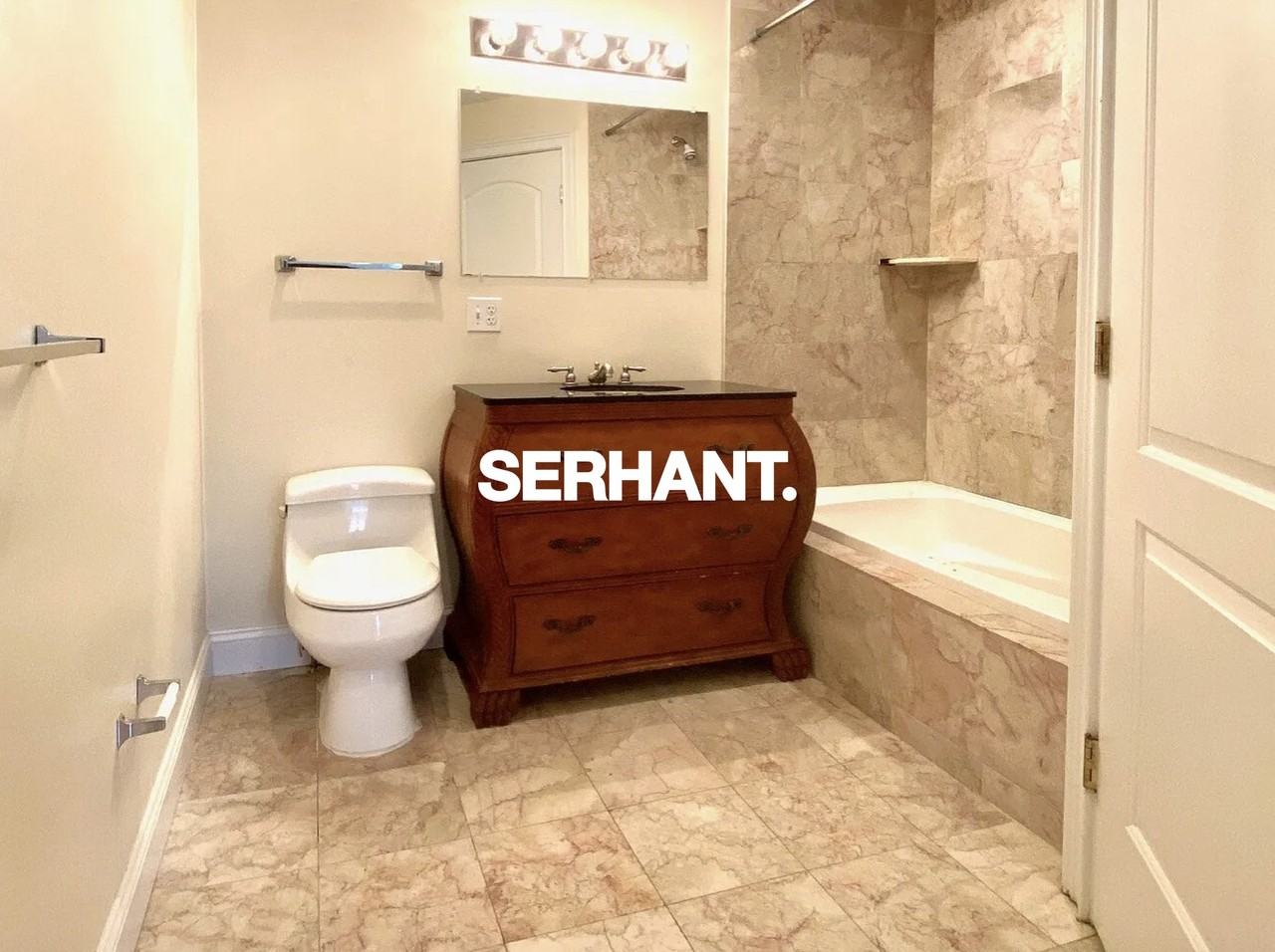 657 Bennington St #2 - Photo 7 of 7