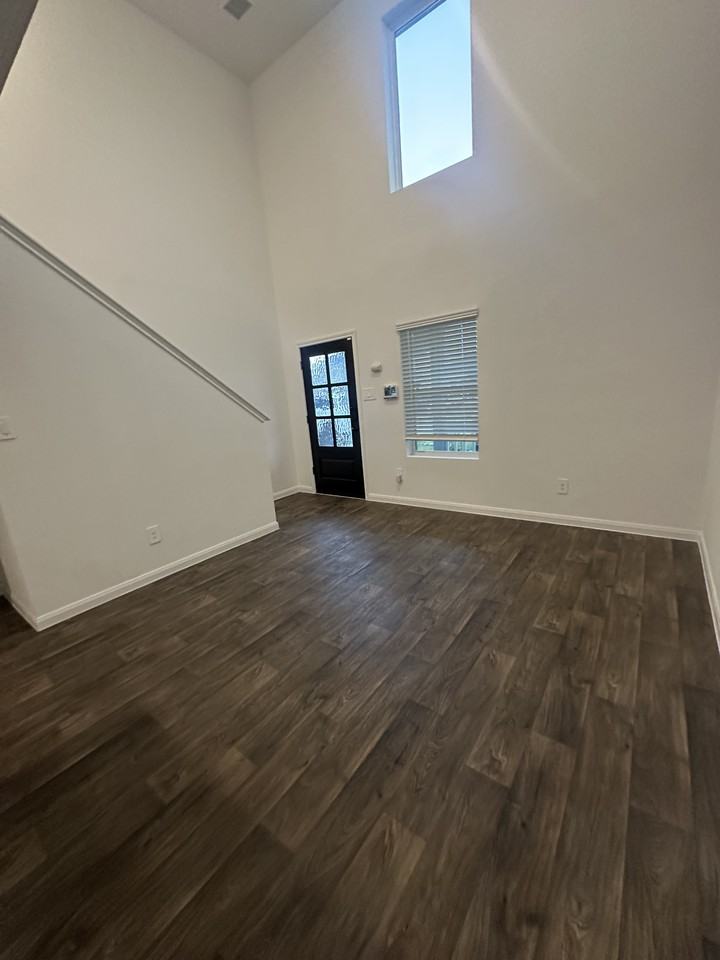 16367 Jasmine Marie Pl #NA - Photo 2 of 18