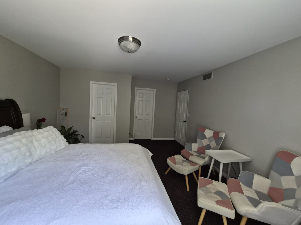 4452 Jordan Dr #NA - Photo 2 of 9