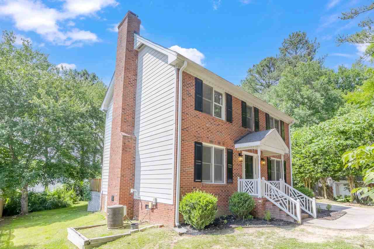 623 Elmwood Ct #NA - Photo 3 of 32