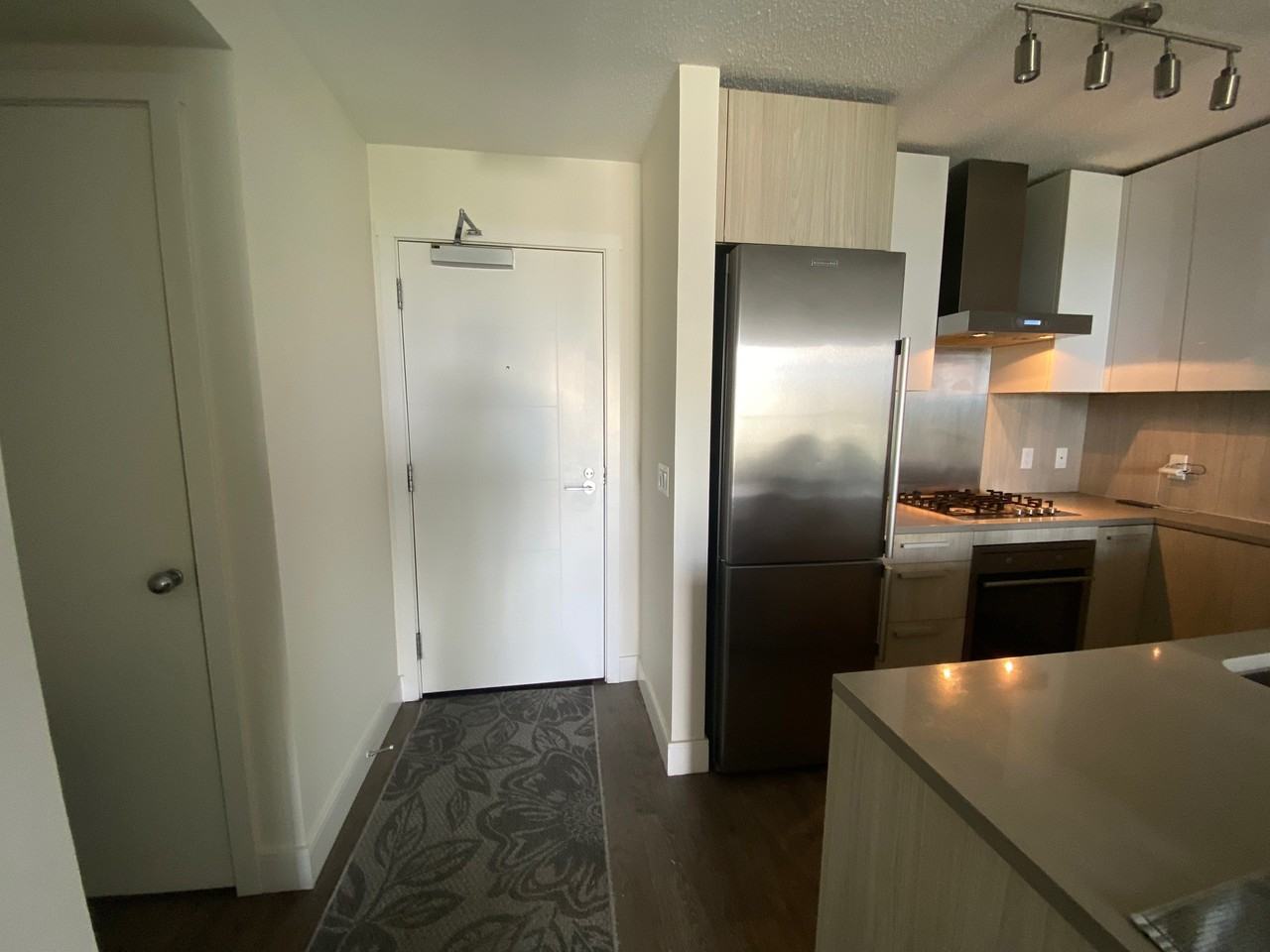 3007 Glen Drive - Photo 8