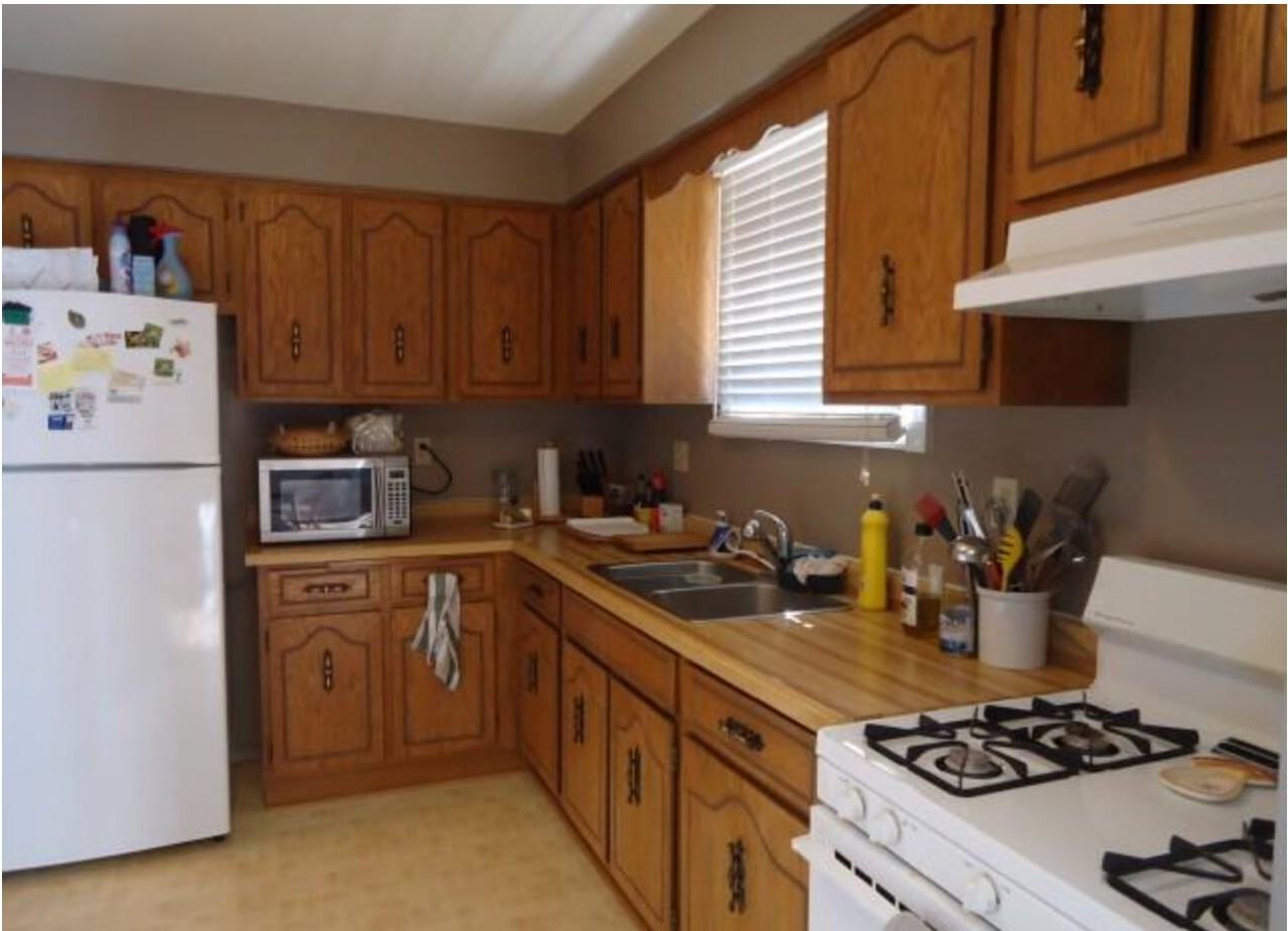 186 Limpert Ave - Photo 4 of 11