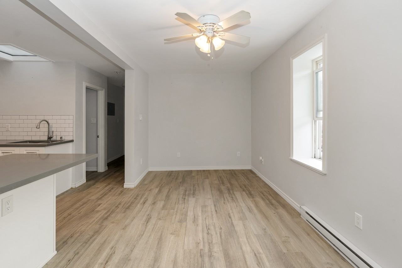 31 Mississaga St W, Orillia, ON L3V 3A5, Canada - Photo 4 of 10