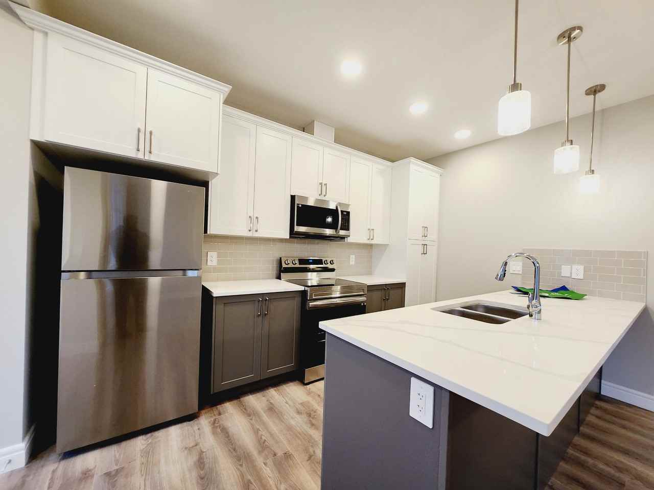 1693 Cavanagh Blvd  SW - MAIN - Photo 3 of 17