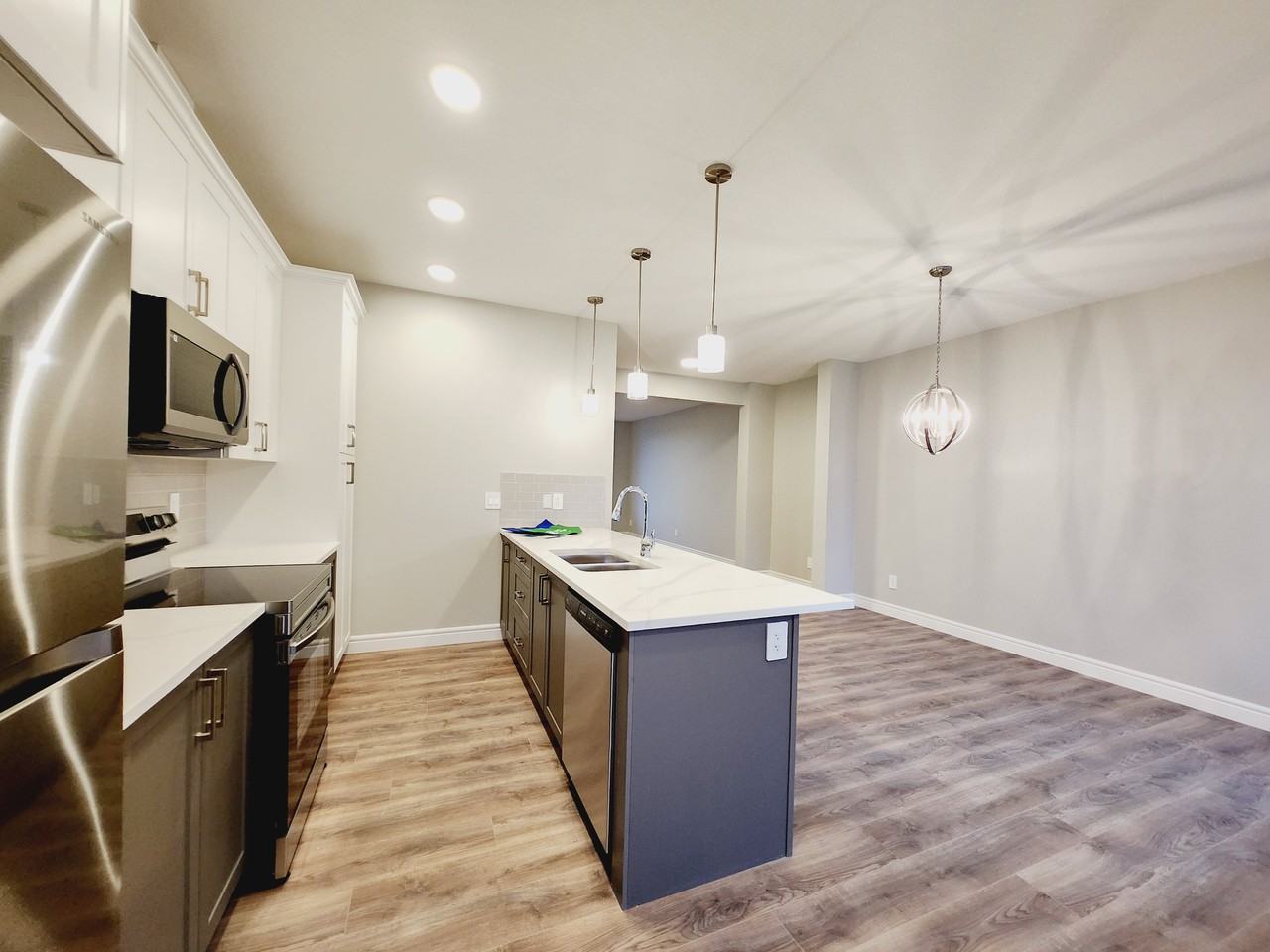1693 Cavanagh Blvd  SW - MAIN - Photo 4 of 17