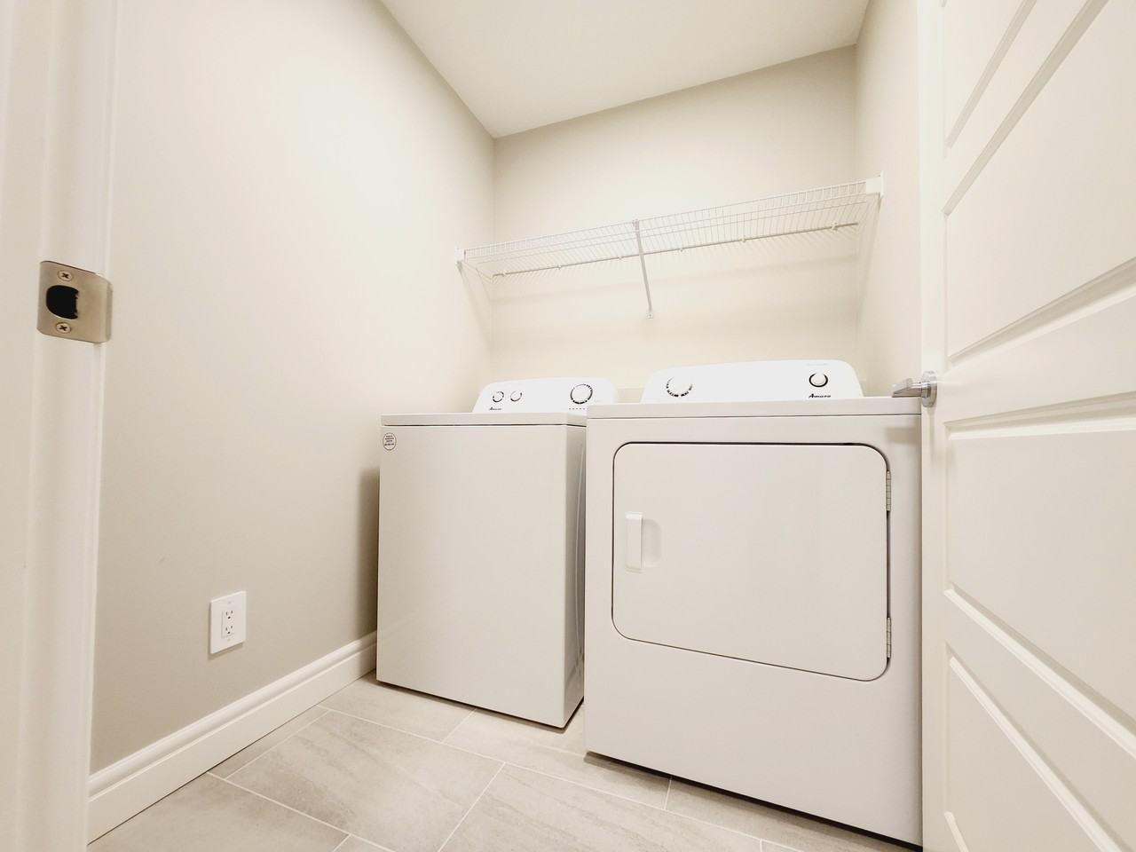 1693 Cavanagh Blvd  SW - MAIN - Photo 7 of 17