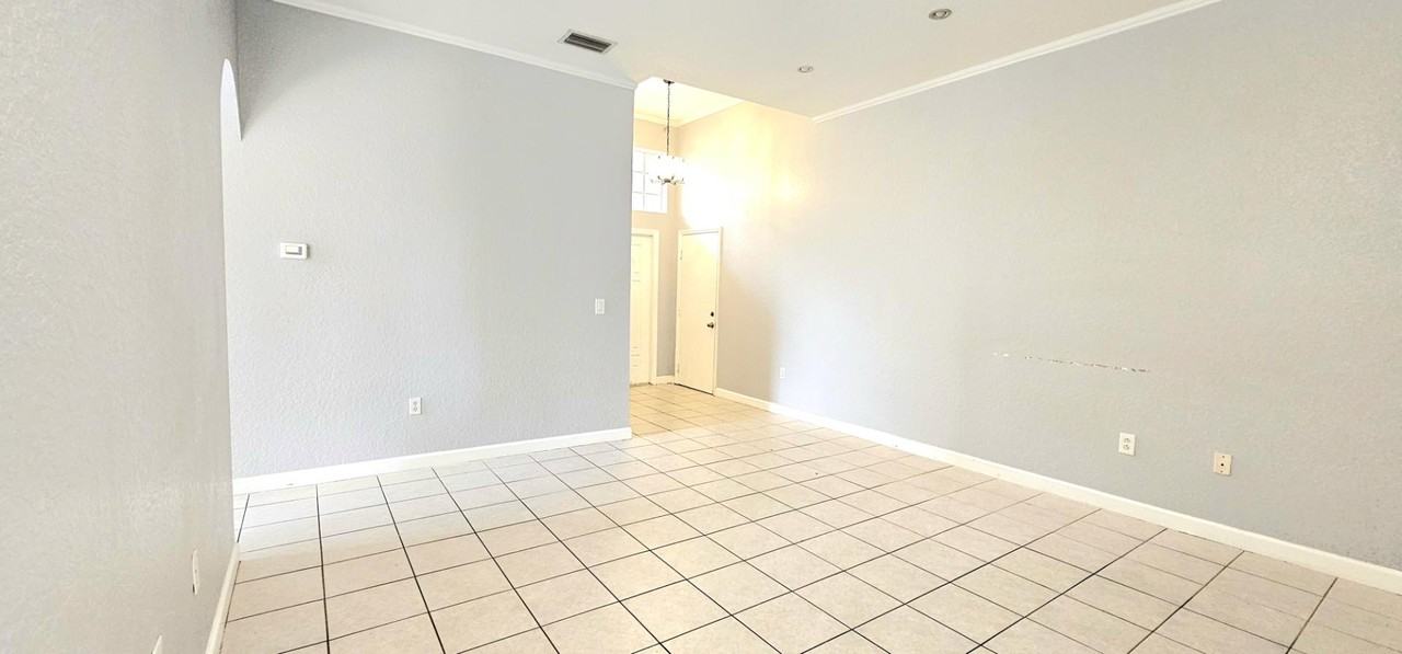 21460 Sw 90th Ct - Photo 7 of 20