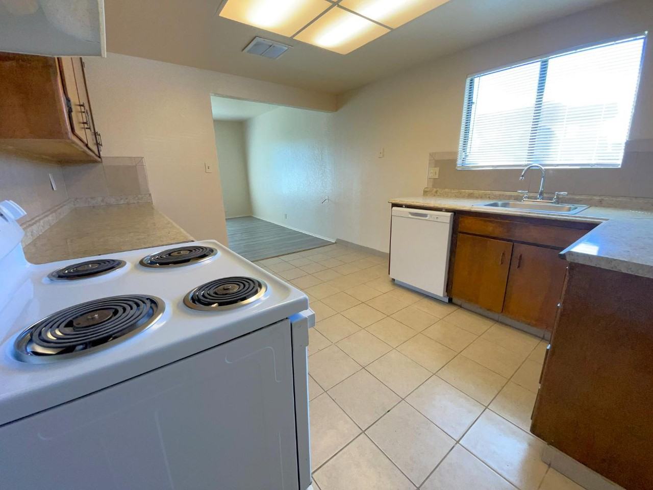 MS Duplex for Rent - Photo 3 of 10