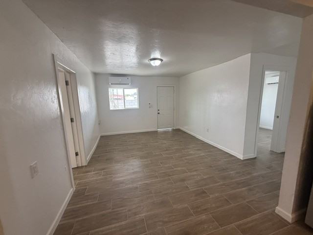 2601 S 7th Ave #1 - Photo 6 of 16