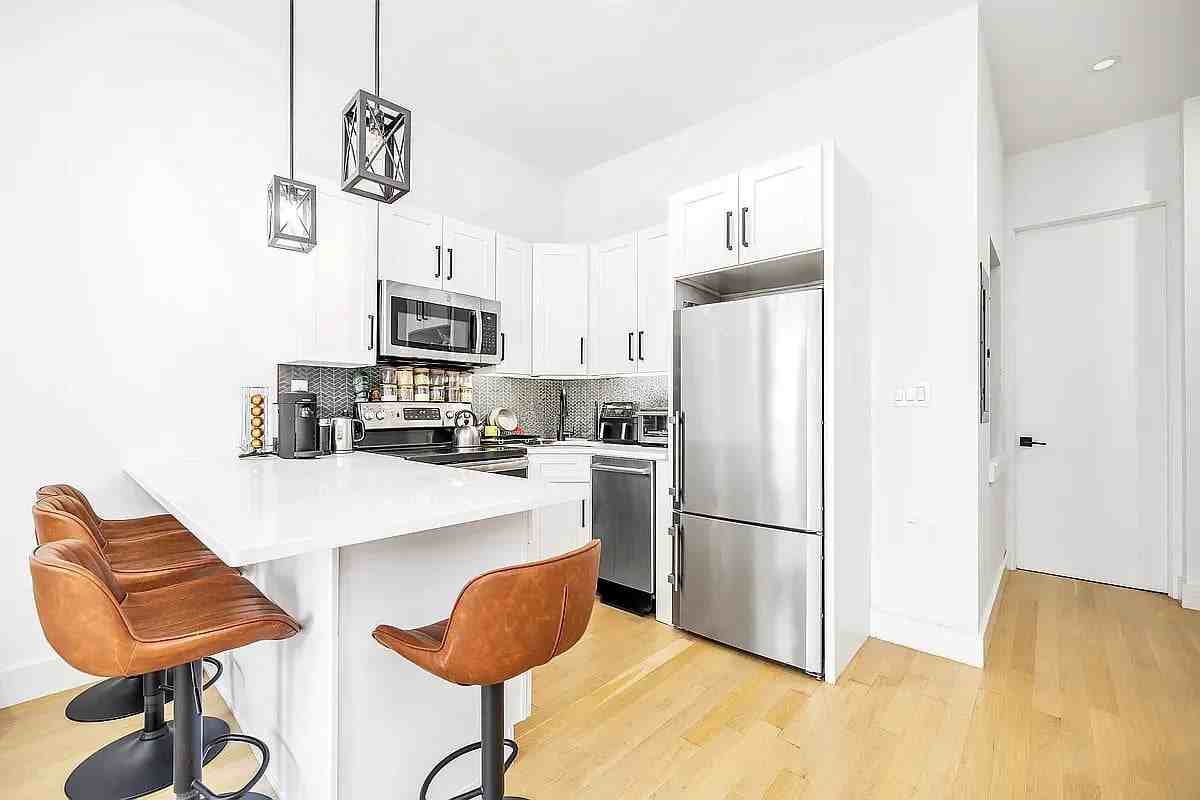 304 Columbus Ave #3BC - Photo 3 of 6