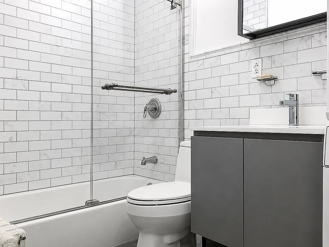 125 E 39th St #5F - Photo 5 of 5