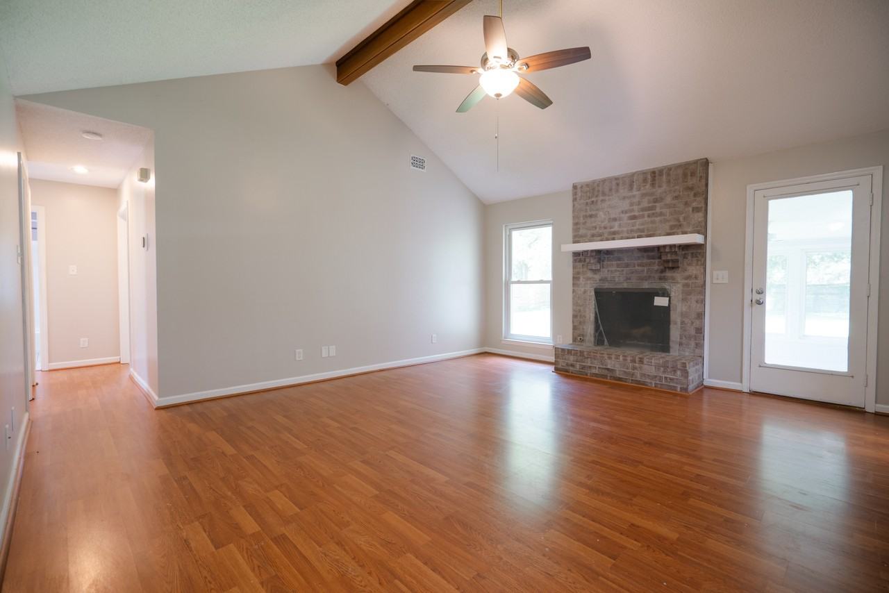 122 Longleaf Cir #1 - Photo 6 of 40