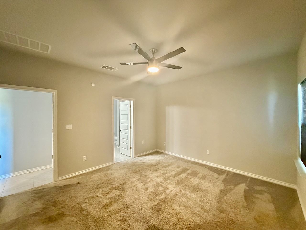 312 Ancellotta Way #1 - Photo 4 of 10