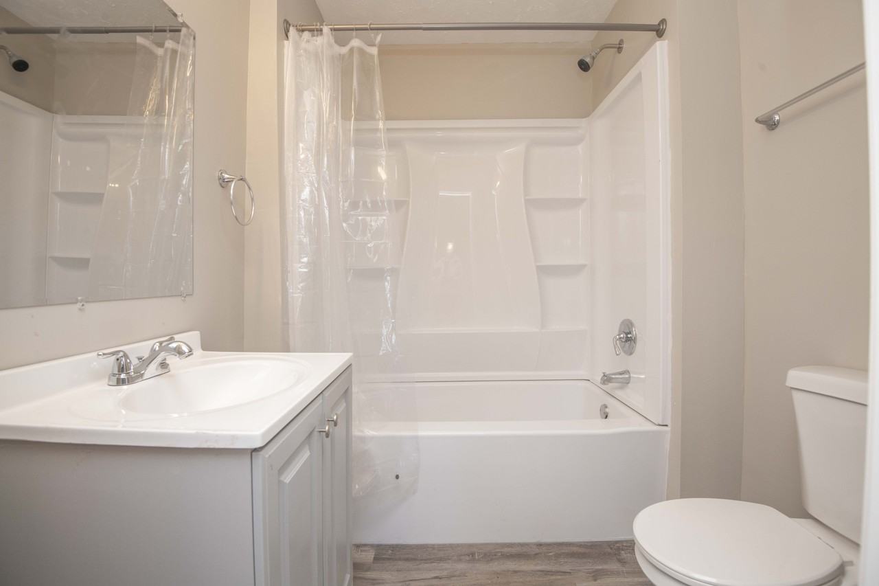 912 Hotel Ave #1 - Photo 7 of 10