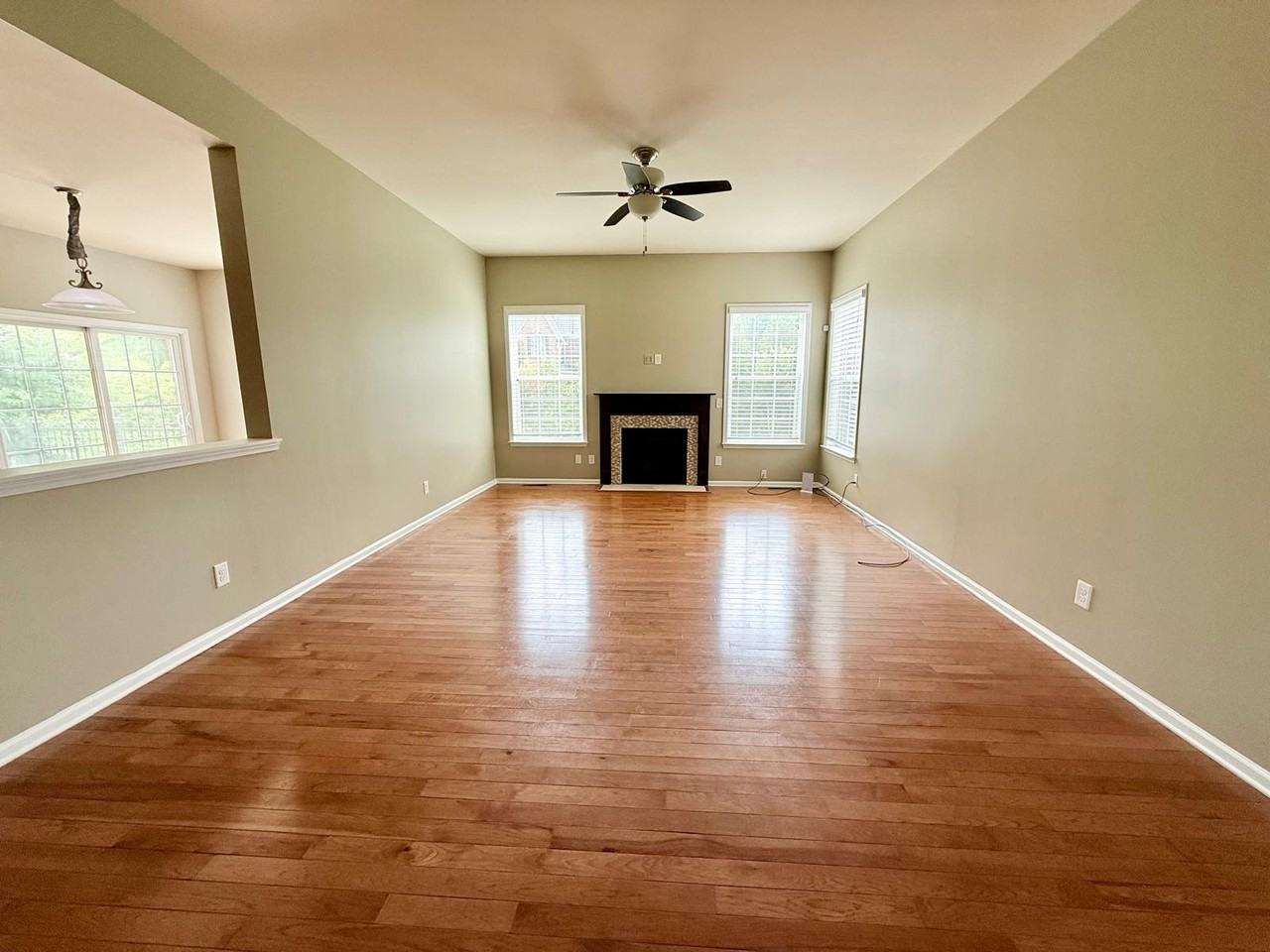 1009 Providence Forest Dr #1 - Photo 6 of 30