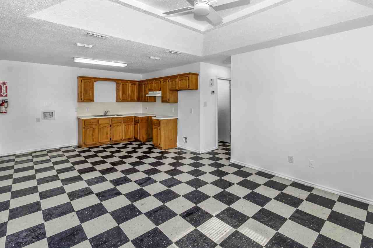 601 N Saint Marie St #1 - Photo 2 of 11