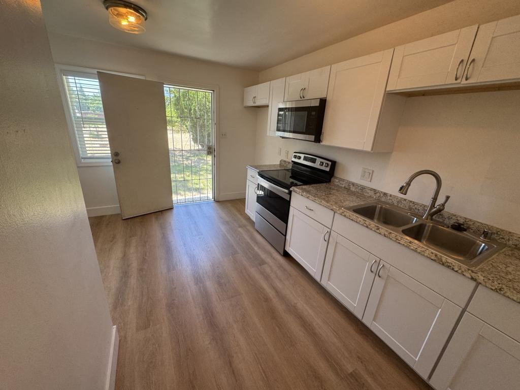 80 Arden Cir - Photo 3 of 17